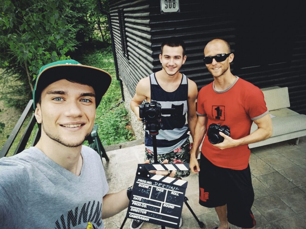 19402205_318066055305180_461151184478076243_o